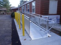 aluminum ADA compliant wheelchair ramp in Connecticut installed by Lifeway Mobility